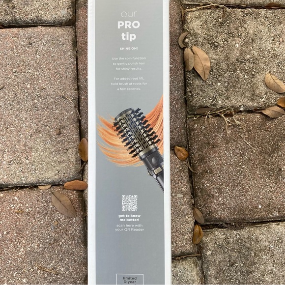 INFINITIPRO by CONAIR HOT AIR BRUSH SET - Picture 7 of 7